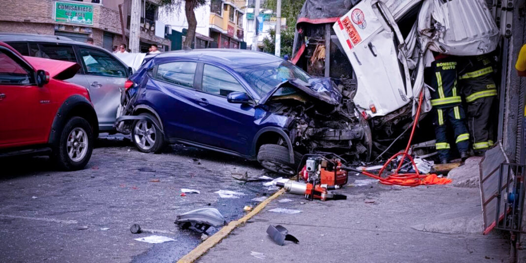 Fatal accidente en el norte de Quito Fatal accidente en el norte de Quito