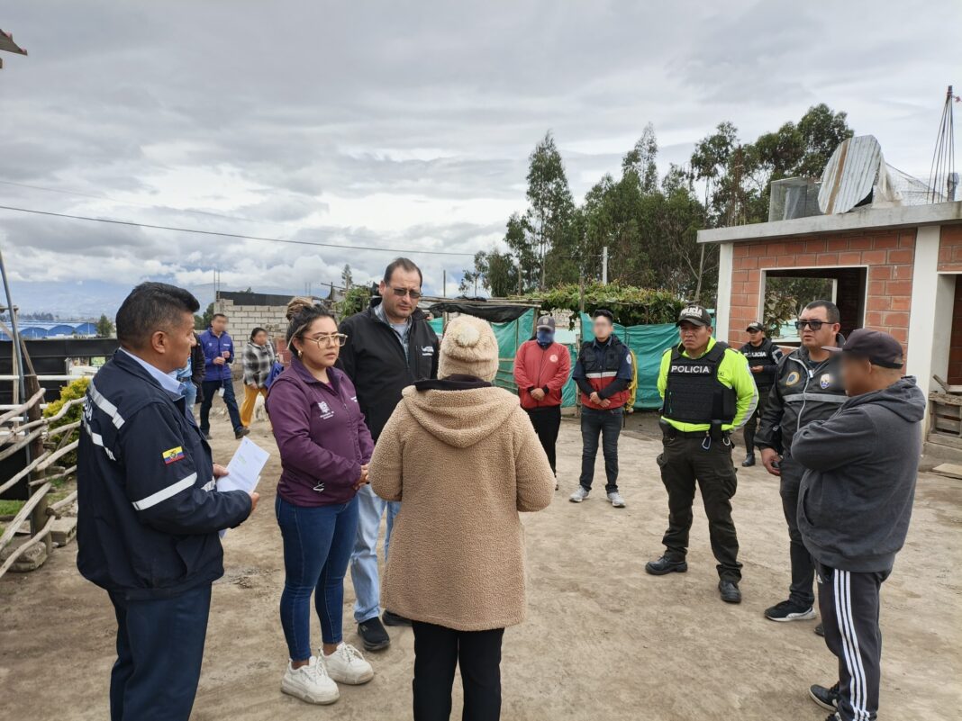 Atendían sin permisos en Tisaleo Atendían sin permisos en Tisaleo