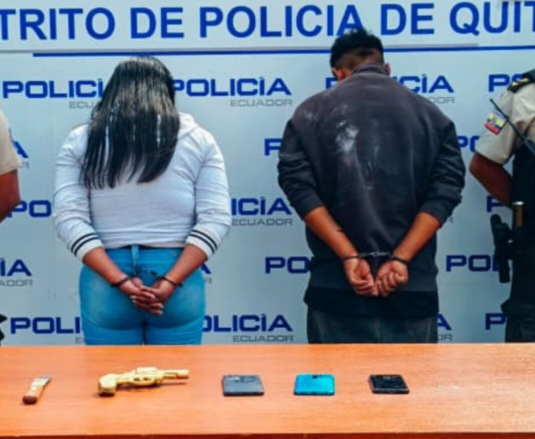 Asaltaron a un pasajero y fueron capturados Asaltaron a un pasajero y fueron capturados