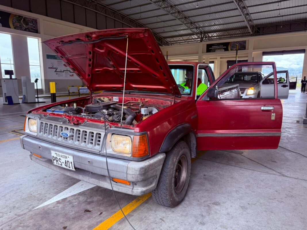 Se reactiva la matriculación vehicular en Ambato Se reactiva la matriculación vehicular en Ambato