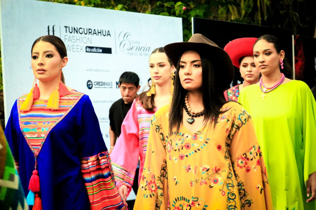 ‘Tierra’ inspira la moda sostenible en Ambato ‘Tierra’ inspira la moda sostenible en Ambato