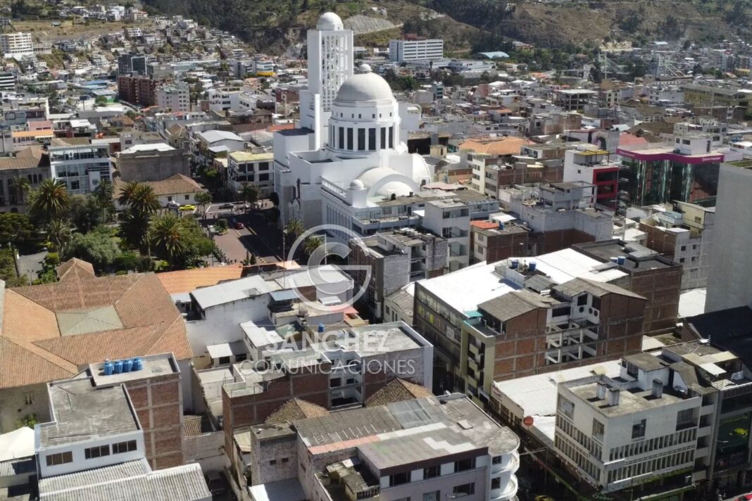 Ambato. Hasta el 31 de agosto para sacar la LUAF Ambato. Hasta el 31 de agosto para sacar la LUAF