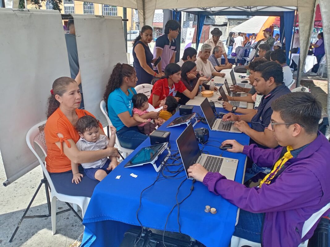 Cedulación móvil recorre Ecuador Cedulación móvil recorre Ecuador